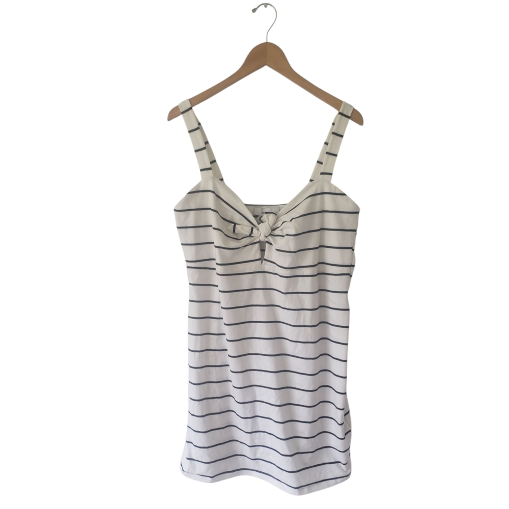 Forever 21 Black and White Tie Front Fitted Dress. Plus Size